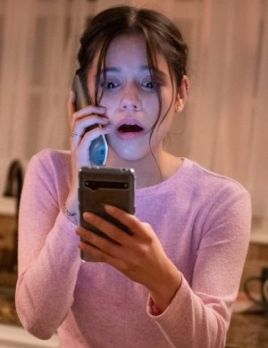 Pictured: Jenna Ortega as Tara in Paramount Pictures and Spyglass Media Group's "Scream." Photo Cr: Brownie Harris/Paramount Pictures ©2021 PARAMOUNT PICTURES. ALL RIGHTS RESERVED.