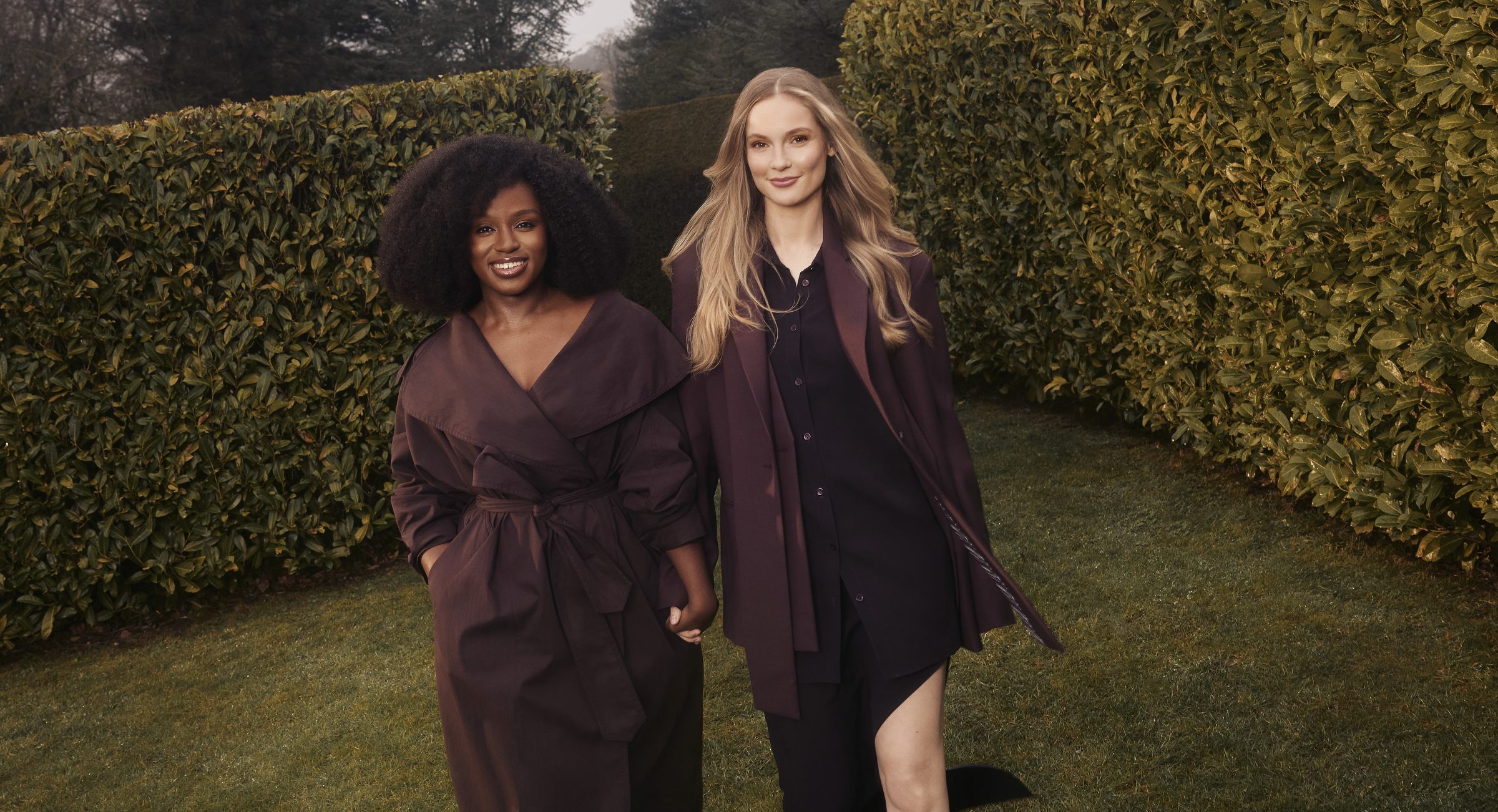 Bridgerton. Masali Baduza, Hannah Dodd of Bridgerton. Cr. ZOE MCCONNELL/NETFLIX © 2026