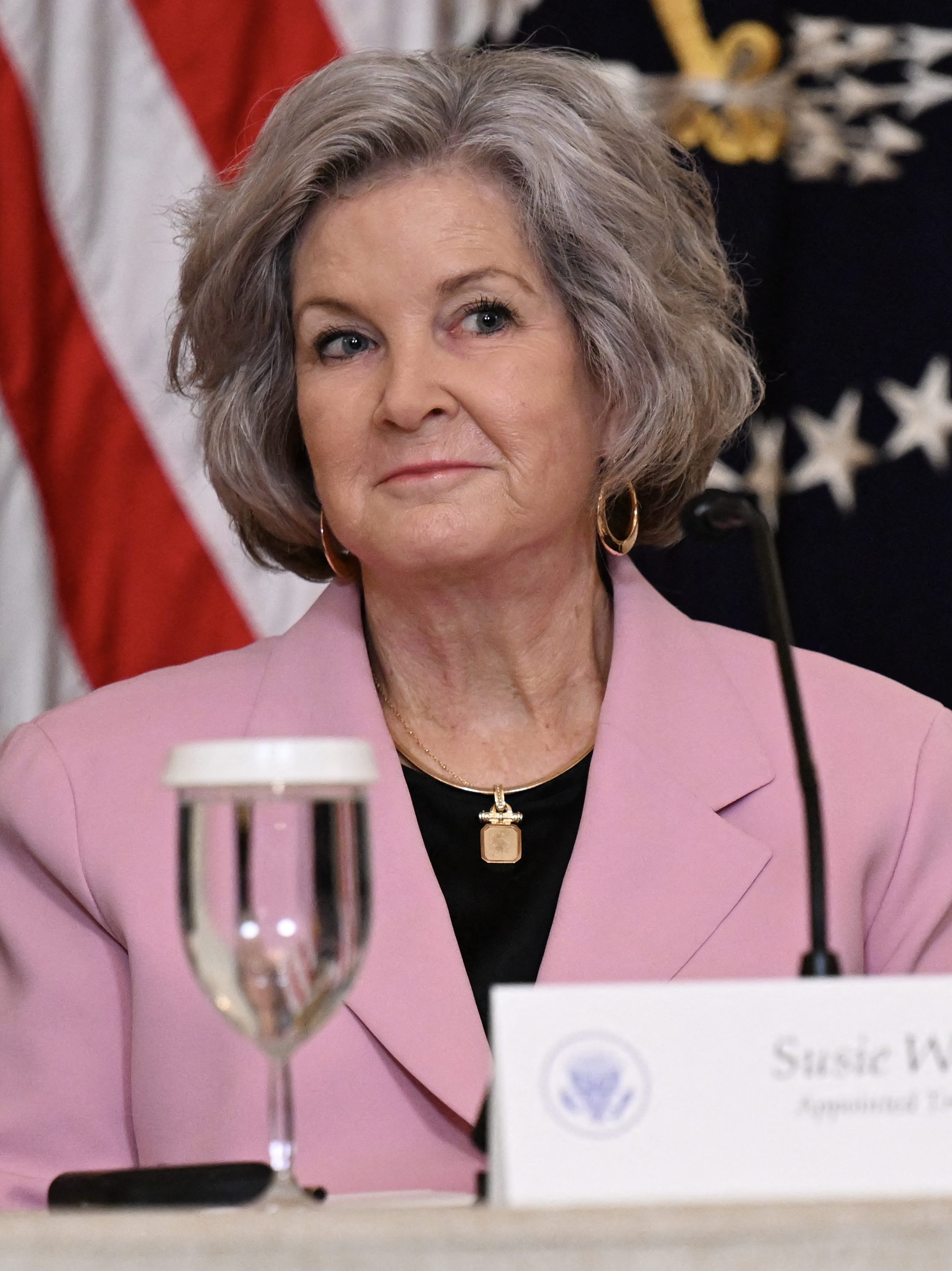 Susie Wiles' Cancer Diagnosis: Updates on the White House Chief of Staff's Health