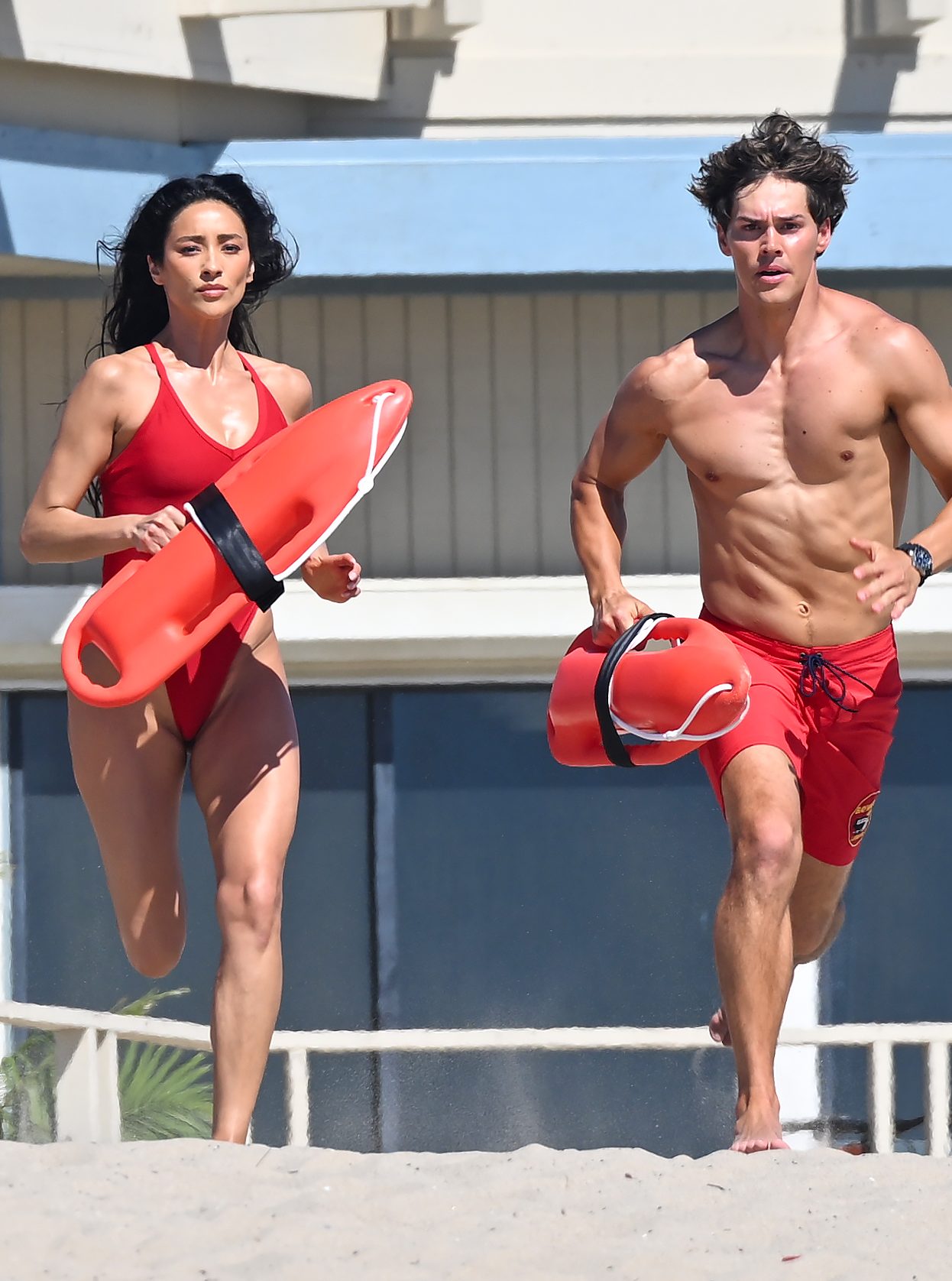 'Baywatch' Reboot: Projected Release Date, Cast, How to Watch & More