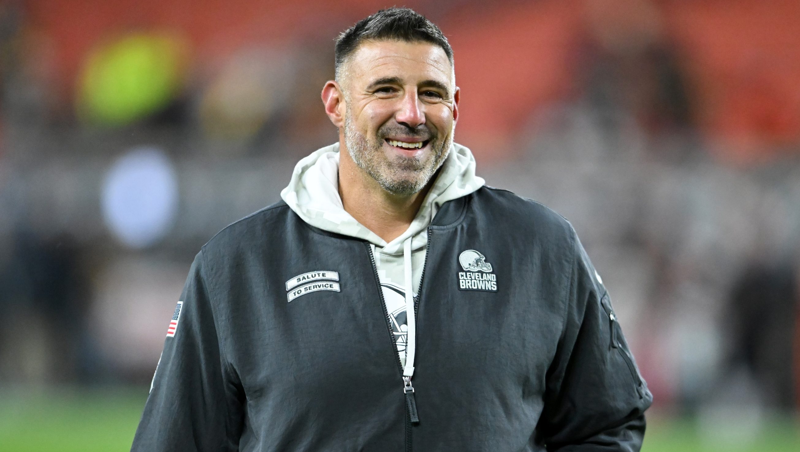 Is Mike Vrabel getrouwd te midden van de geruchten over Dianna Russini? Zijn vrouw Jennifer – Hollywood Life