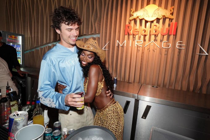 Nicolas Vansteenberghe & Olandria