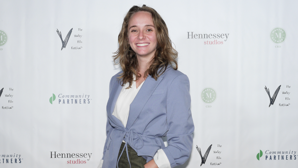 hollywoodlife.com - Hollywood Life Staff - Laura Medeiros: The Producer Laura Medeiros: The Producer