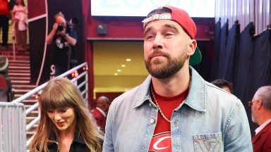 Taylor Swift - Taylor Swift and Travis Kelce don his-and-hers denim for courtside date at Caval