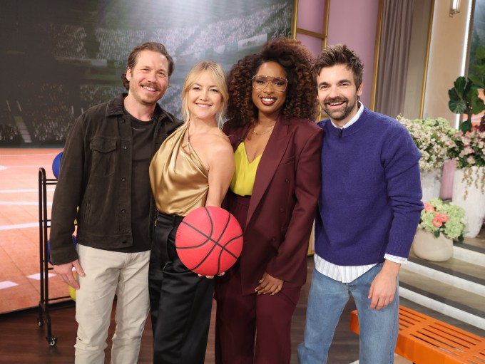 Jennifer Hudson, Kate Hudson, Drew Tarver, Scott MacArthur 
