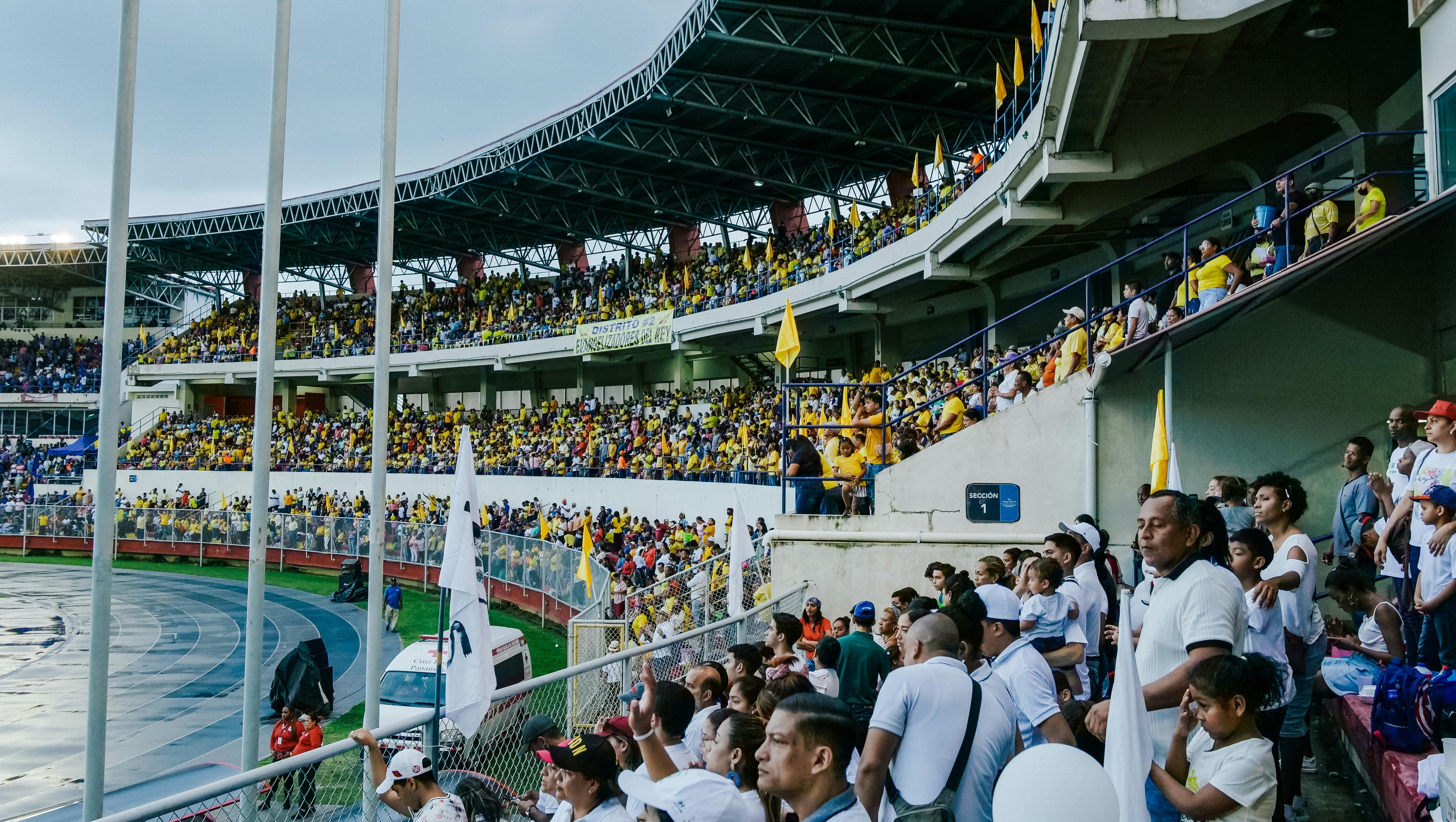 Celebrity Appearances at Major Sporting Events Can Move Social Media Buzz